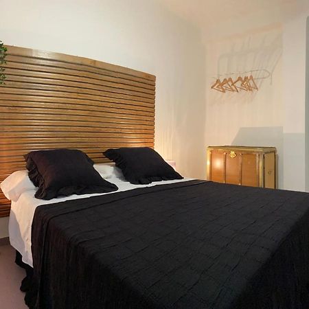 Victoria Familia Bohemia Vintage Centro Ciudad Apartment Малага Екстериор снимка