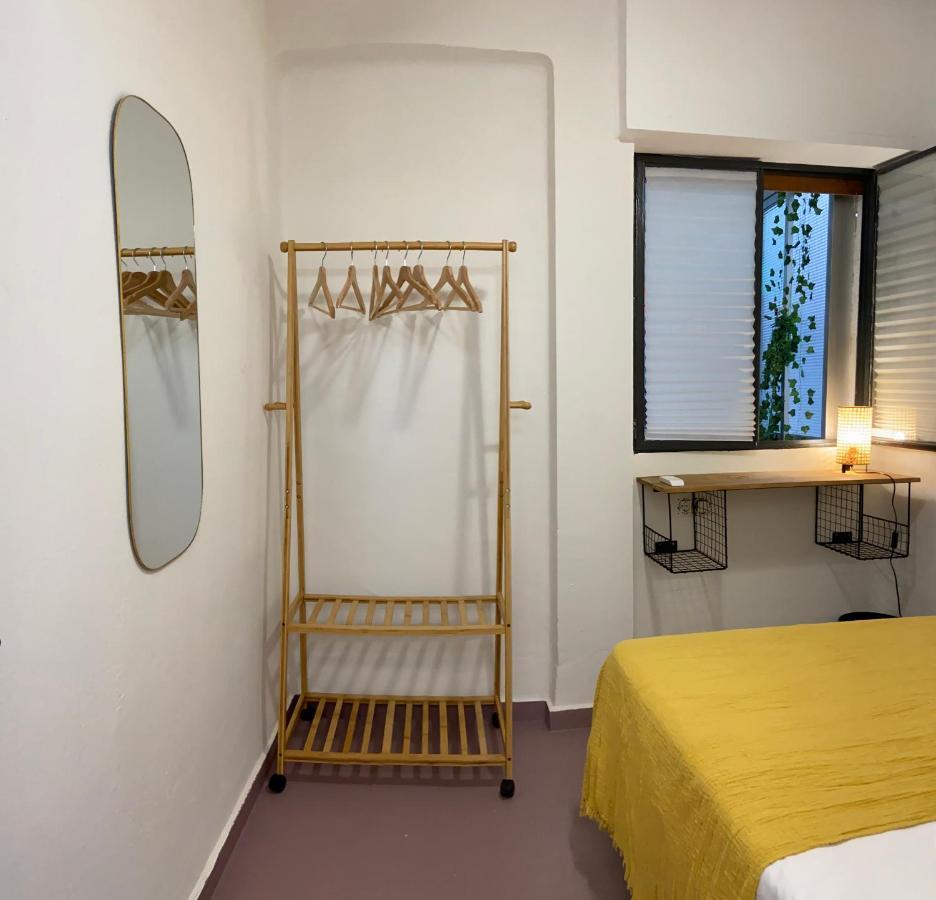 Victoria Familia Bohemia Vintage Centro Ciudad Apartment Малага Екстериор снимка